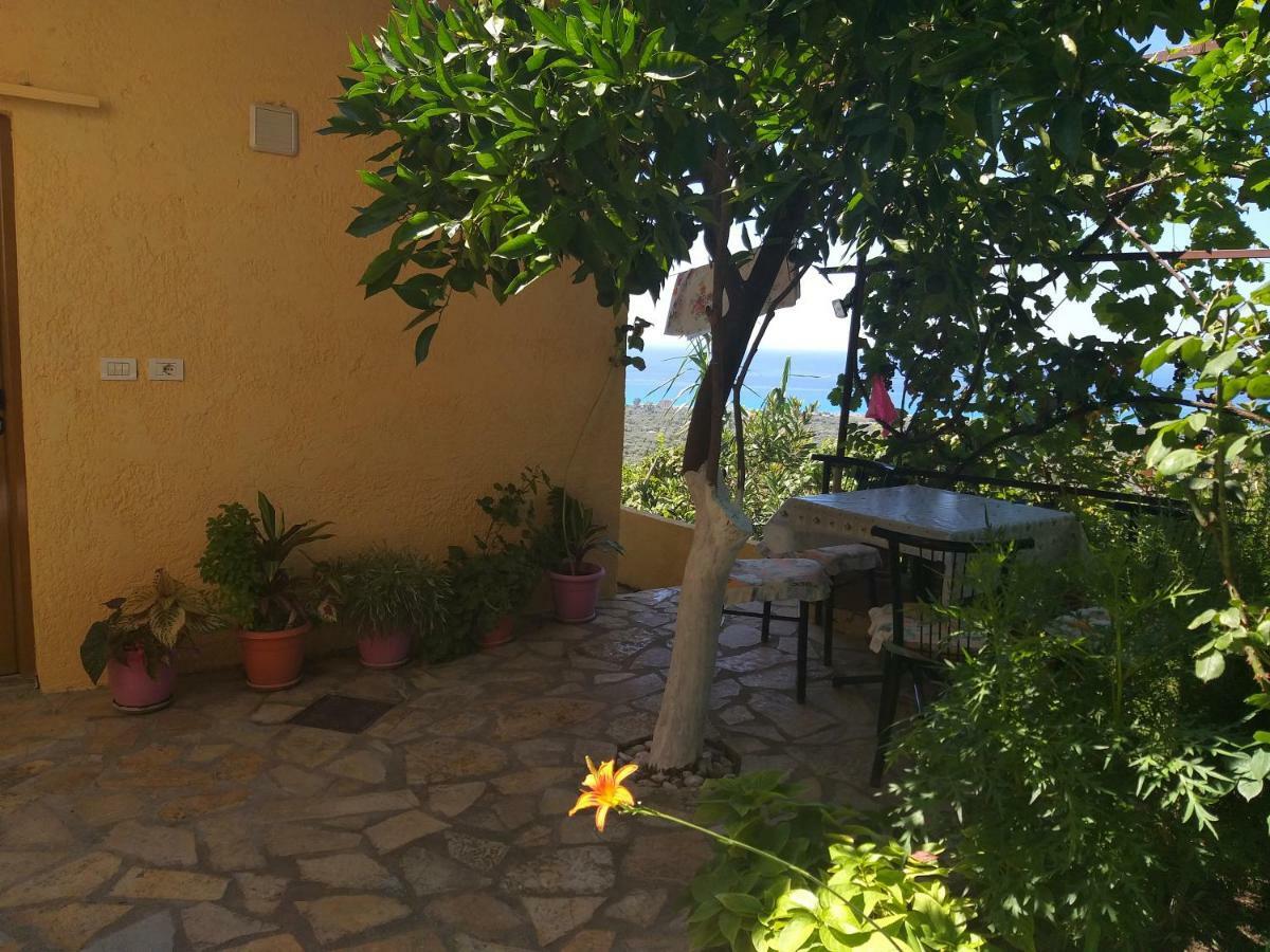 Ona'S House Βίλα Borsh Εξωτερικό φωτογραφία